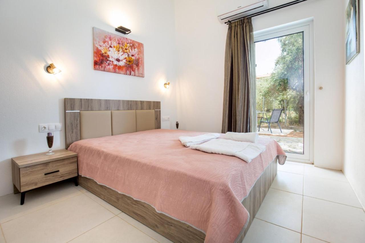 Avgoustidis Apartments 利迈纳里亚 外观 照片